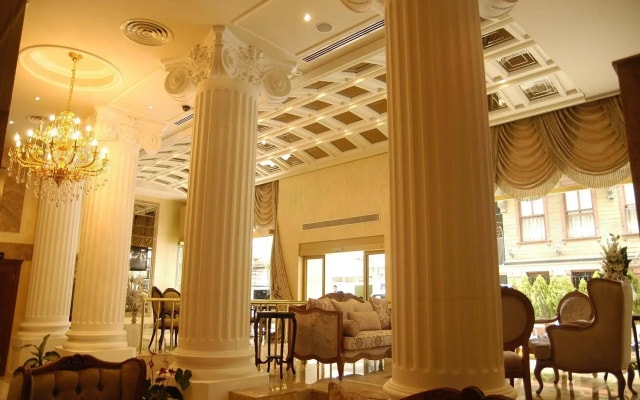Tilia Hotel