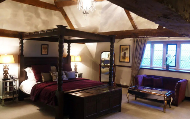 Weston Hall