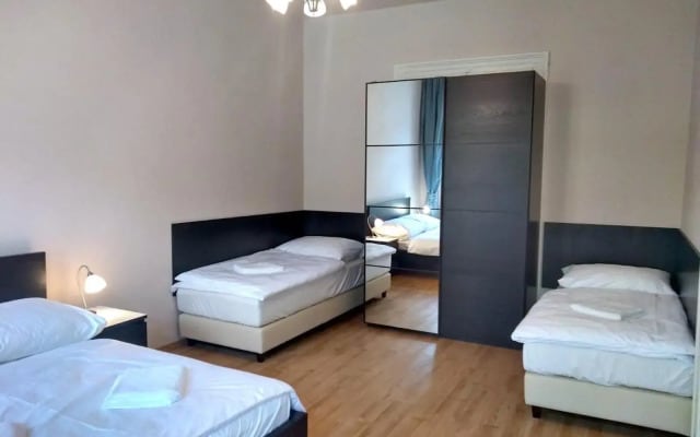 Valentine's National Museum Apartments