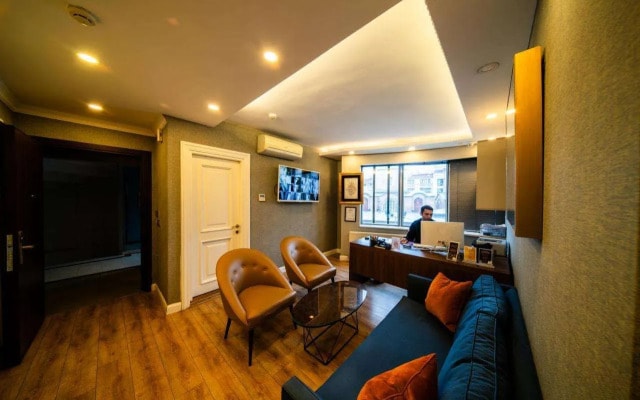 All Seasons Suites