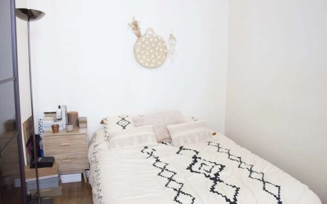Bright And Design Apartment Near Montparnasse