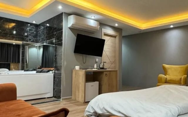 Asem Otel