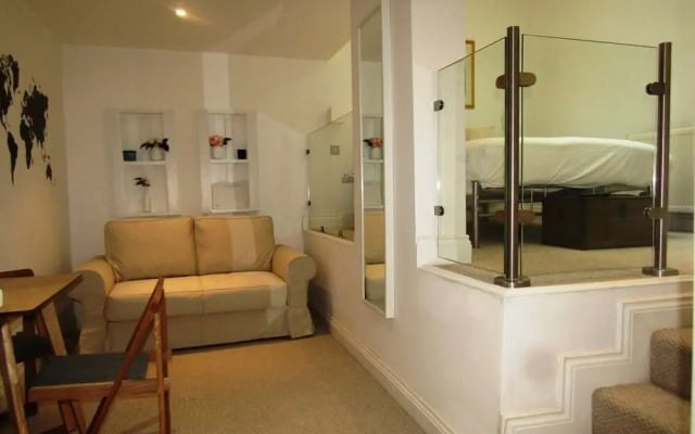 Cozy Private Double En-suite - 2
