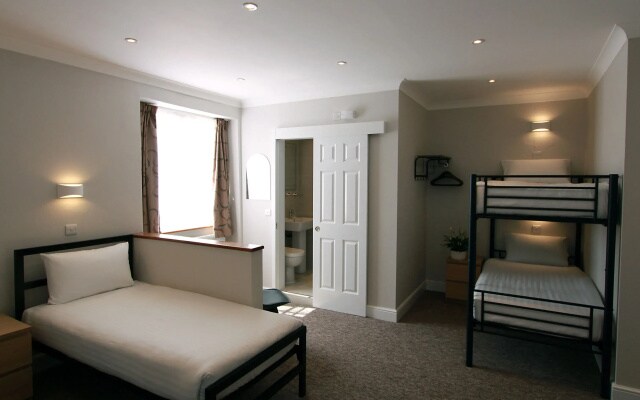Lords Hotel