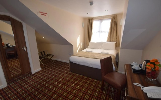 Lucky 8 Hotel
