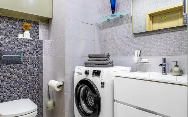Sunny Home Apartments On Krymskaya Street 19K2