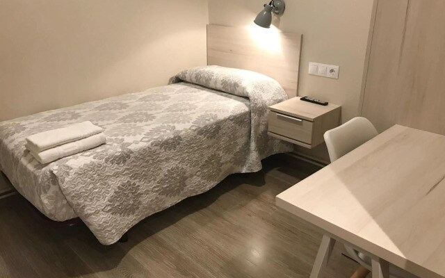 Hostal La Romànica