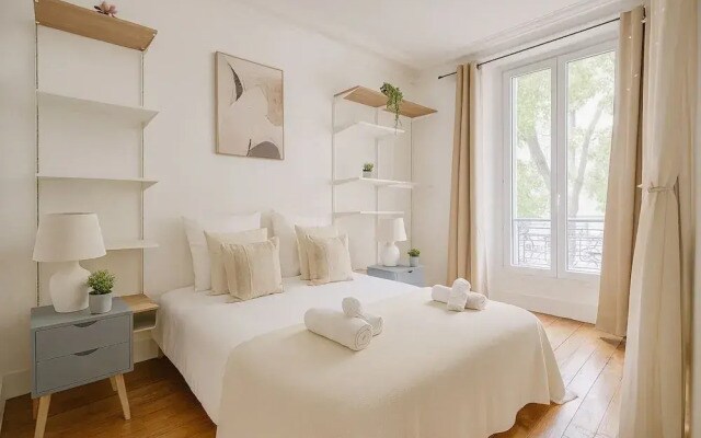 Spacieux appartement  a Montmartre