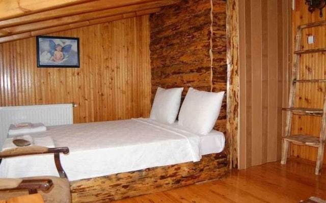 Ala Guesthouse