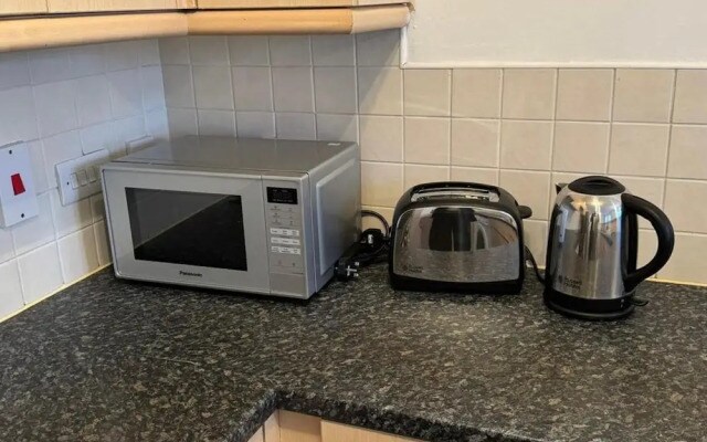 Apt Sleeps5-parkg-netflix-near City Centre/etihad