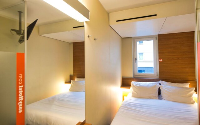 easyHotel Berlin Hackescher Markt