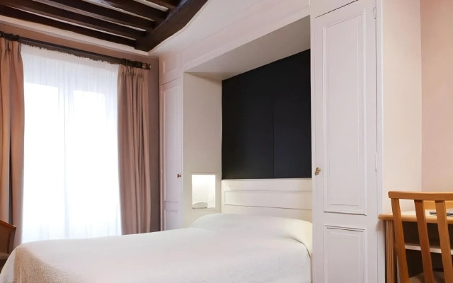 Hotel Royal Opera