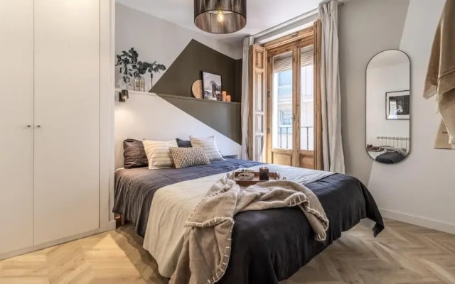 Ainsa - 4 Bedrooms in Malasa a