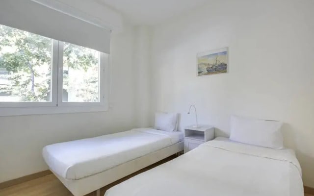 Cozy 2 Bedroom Next To Arc De Triomf