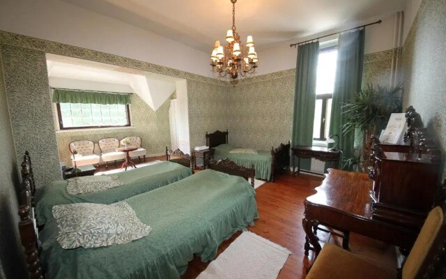 Hotel Majvik
