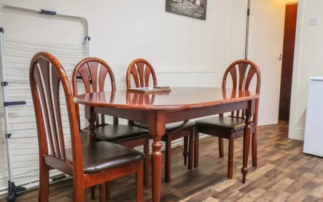Sunnyside Holiday Apartment 1