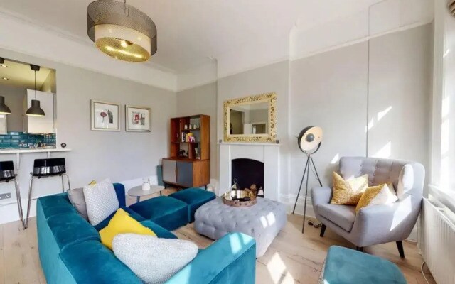Modern 2 Bed Flat - the Black Dog Pub Apt - 6 Mins From Vauxhall Station