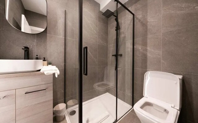 The Battersea Scenery - Elegant 2bdr Flat