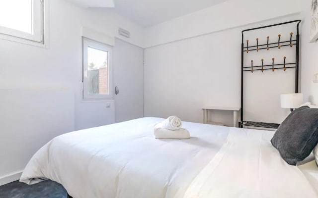 AYZ Ulises - Auto check-in property