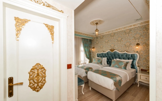 Hotel 1453