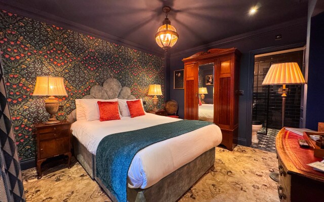 Hotel Clementine