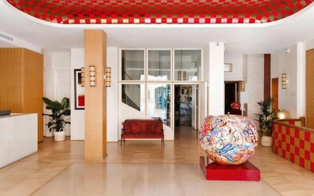 Hotel Atala Champs Elysées
