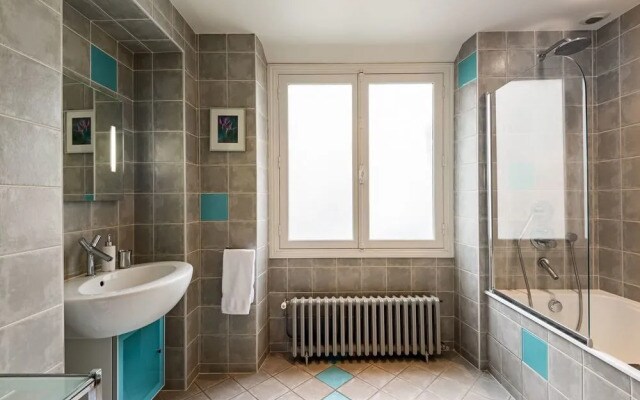 Palais Petit - Two Bedroom Apartment