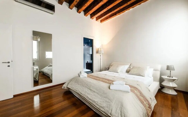 Frari Luxury