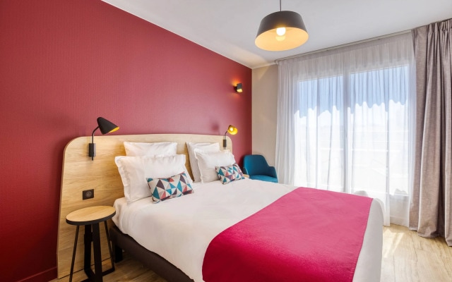 Appart'City Confort Paris Clichy Mairie