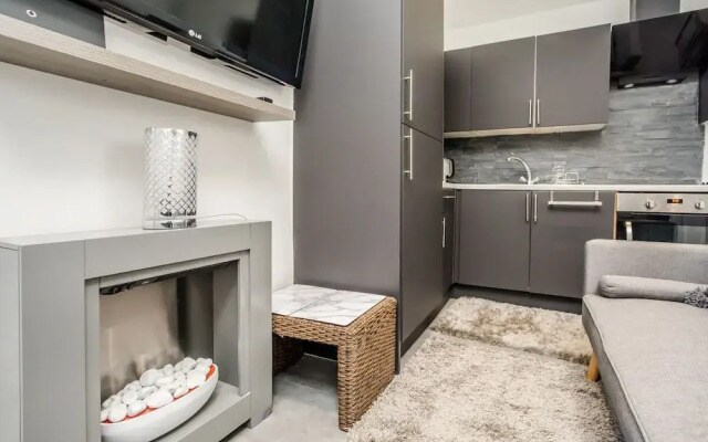 Cottage Hide-out