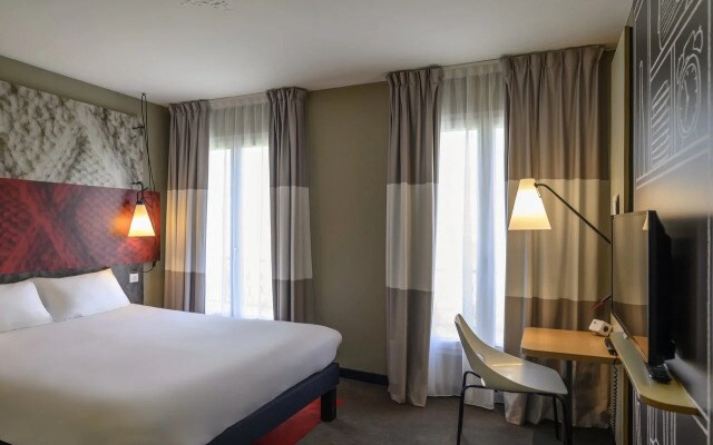 Ibis Paris Tour Montparnasse 15Ème