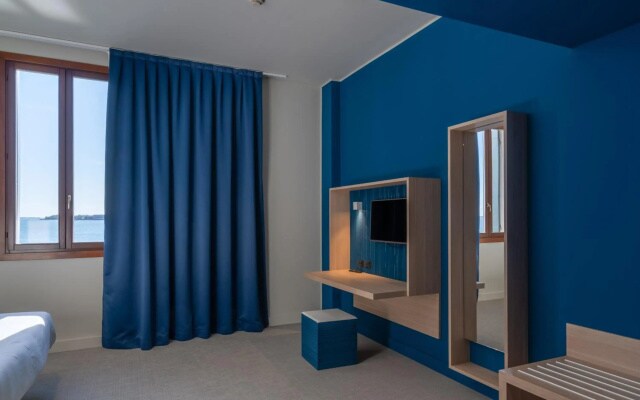 Hotel Acropole