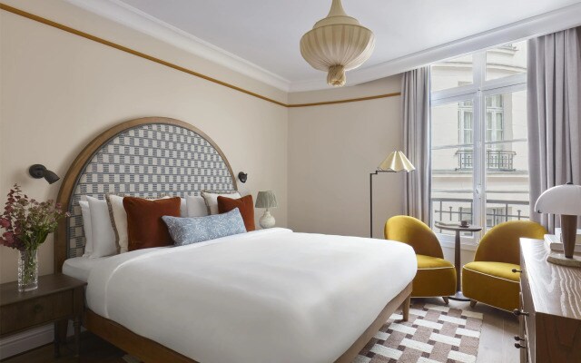 Отель Le Grand Hotel Cayre