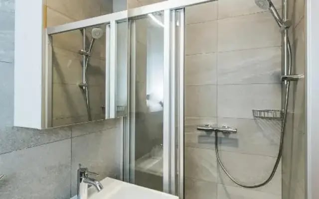 River city apartments No. 3 by URBAN RENT