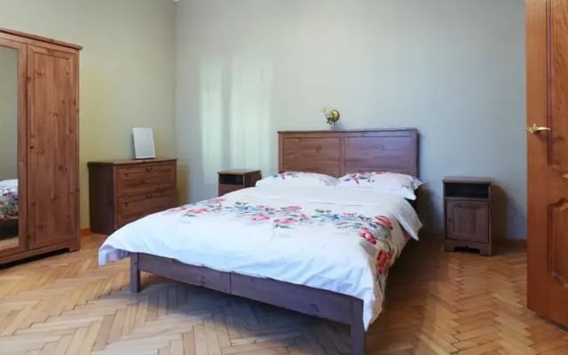 На Смоленской