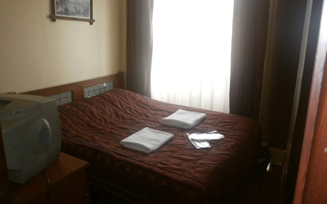 Emre Hotel