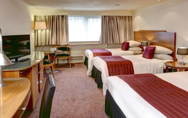 Forest Hills Hotel