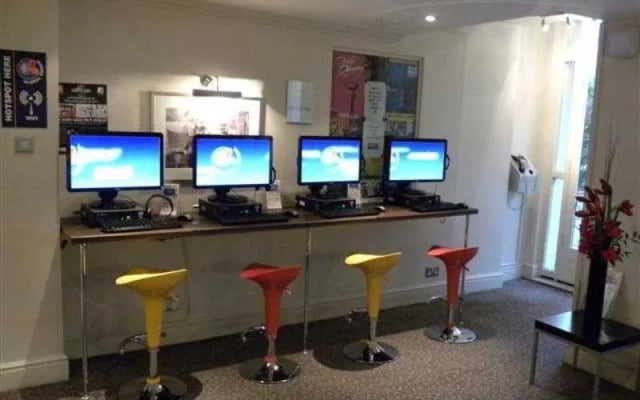 Umi Hotel