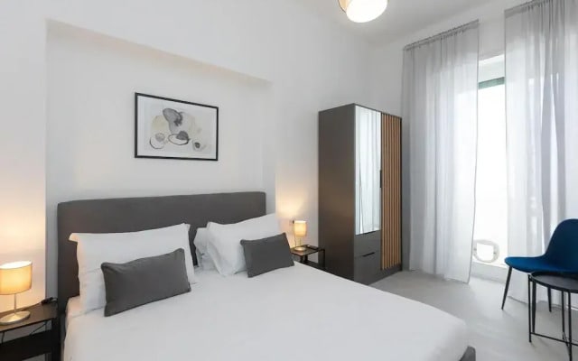 Rental in Rome Constance Terrace Apartment