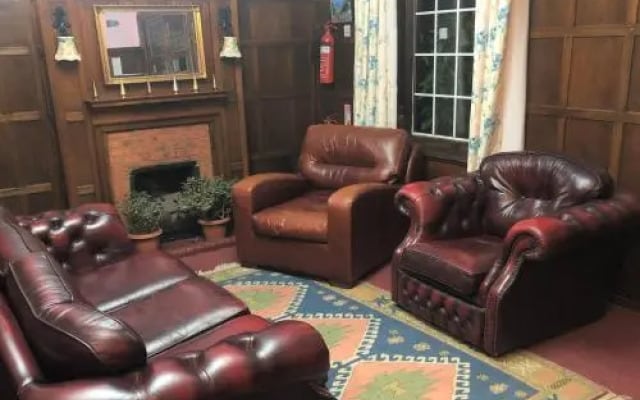Lyttleton Lodge