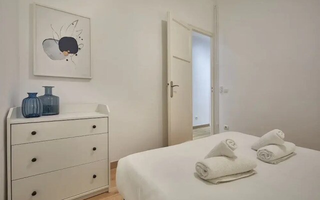 BBarcelona Calabria Flat