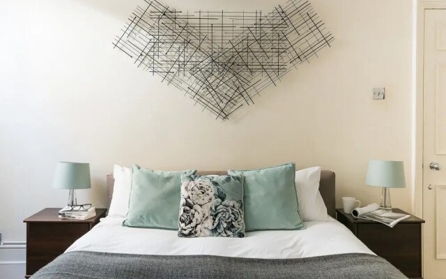 2 Bedroom Apartment in Nottinghill