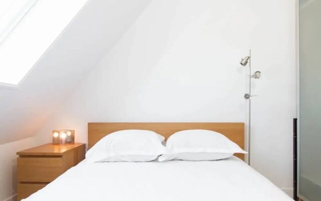 Central Paris - City Views Apartment