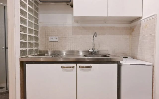 M Slo160 Lindo Estudio en Barrio Justicia