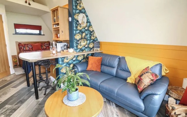 Sunflower Lodge