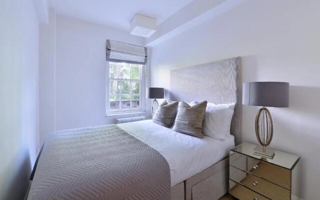 Chelsea Pelham Apartments