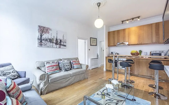 Stylish 2 bedroom Apartment in Chelsea