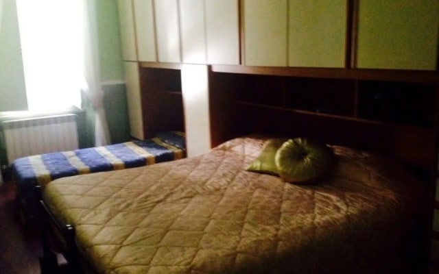 Nicole Rooms