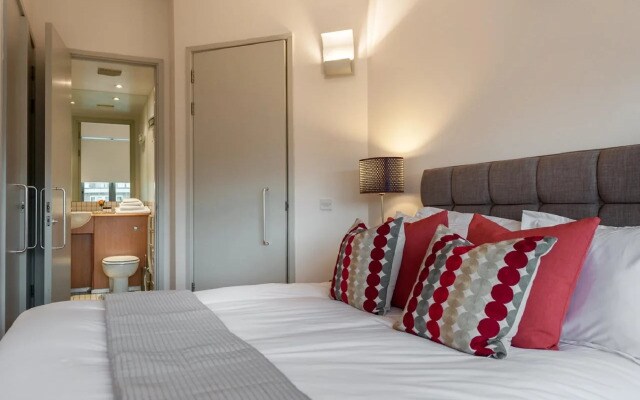 Smart City Apartments - City Road
