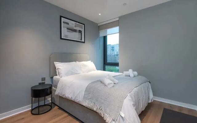 Montana Apartment Wembley Stadium